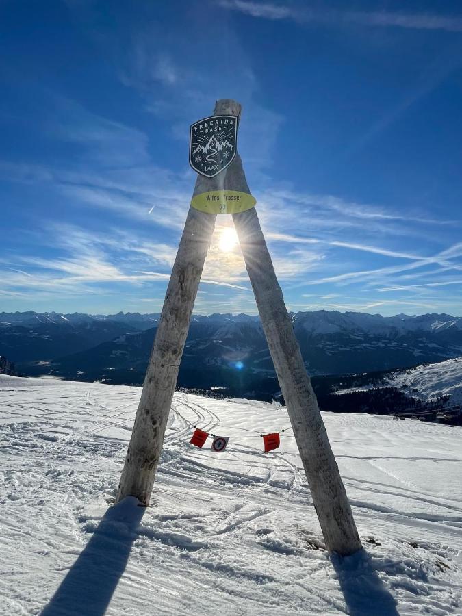 Ferienwohnung 3,5 Zimmer Direkt An Ski- Und Bikepiste 弗利姆斯 外观 照片