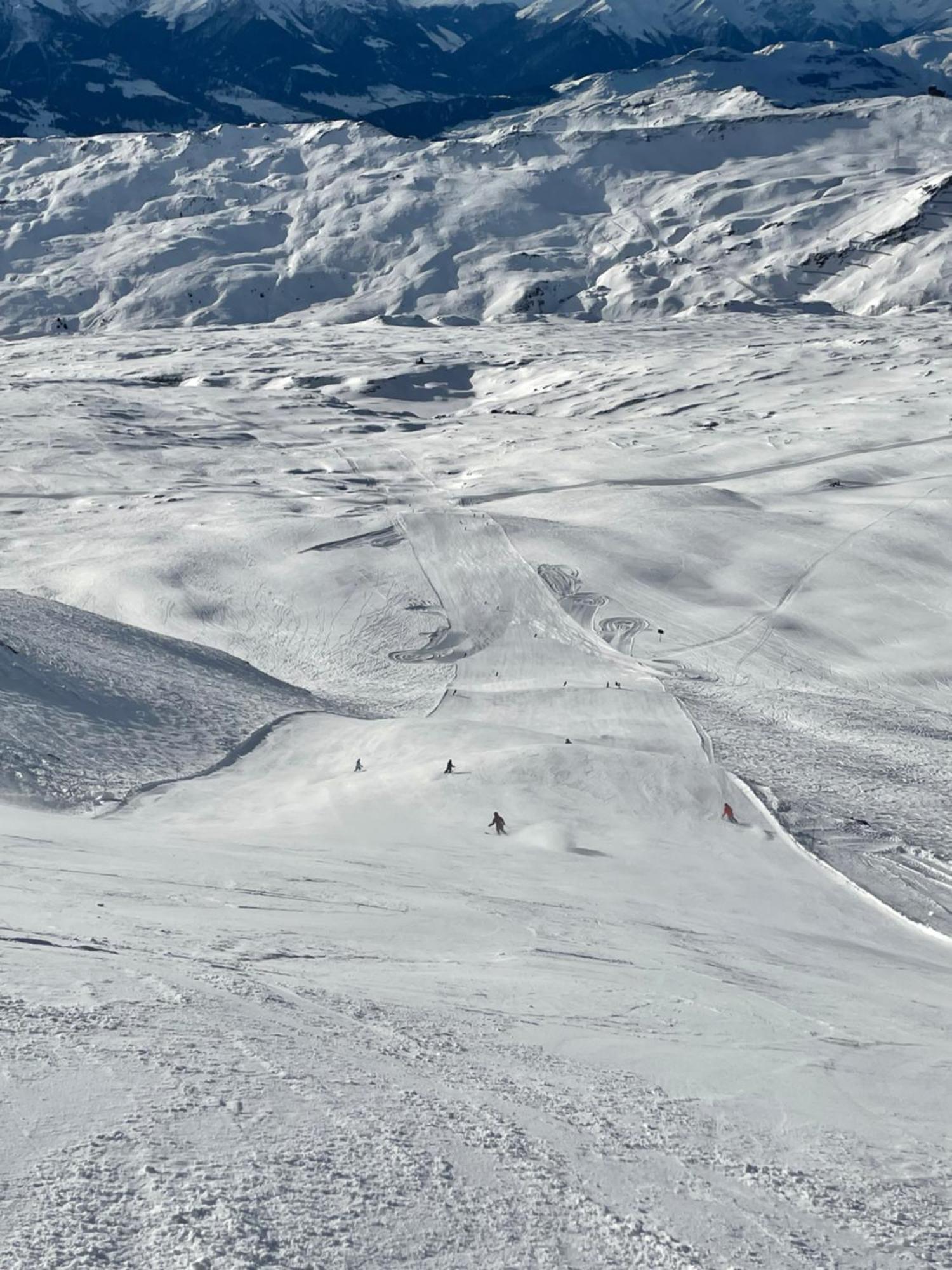 Ferienwohnung 3,5 Zimmer Direkt An Ski- Und Bikepiste 弗利姆斯 外观 照片